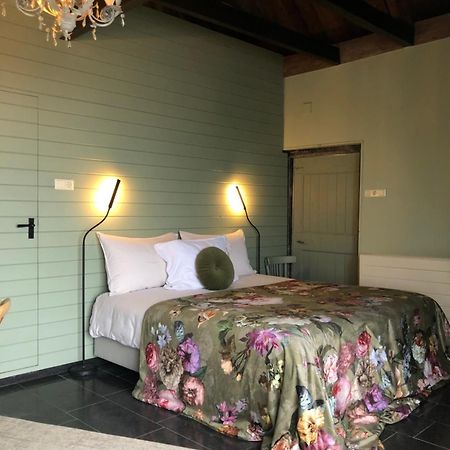 B&B De Beijersche Stee, Logies Aan De Waterkant Stolwijk Bagian luar foto