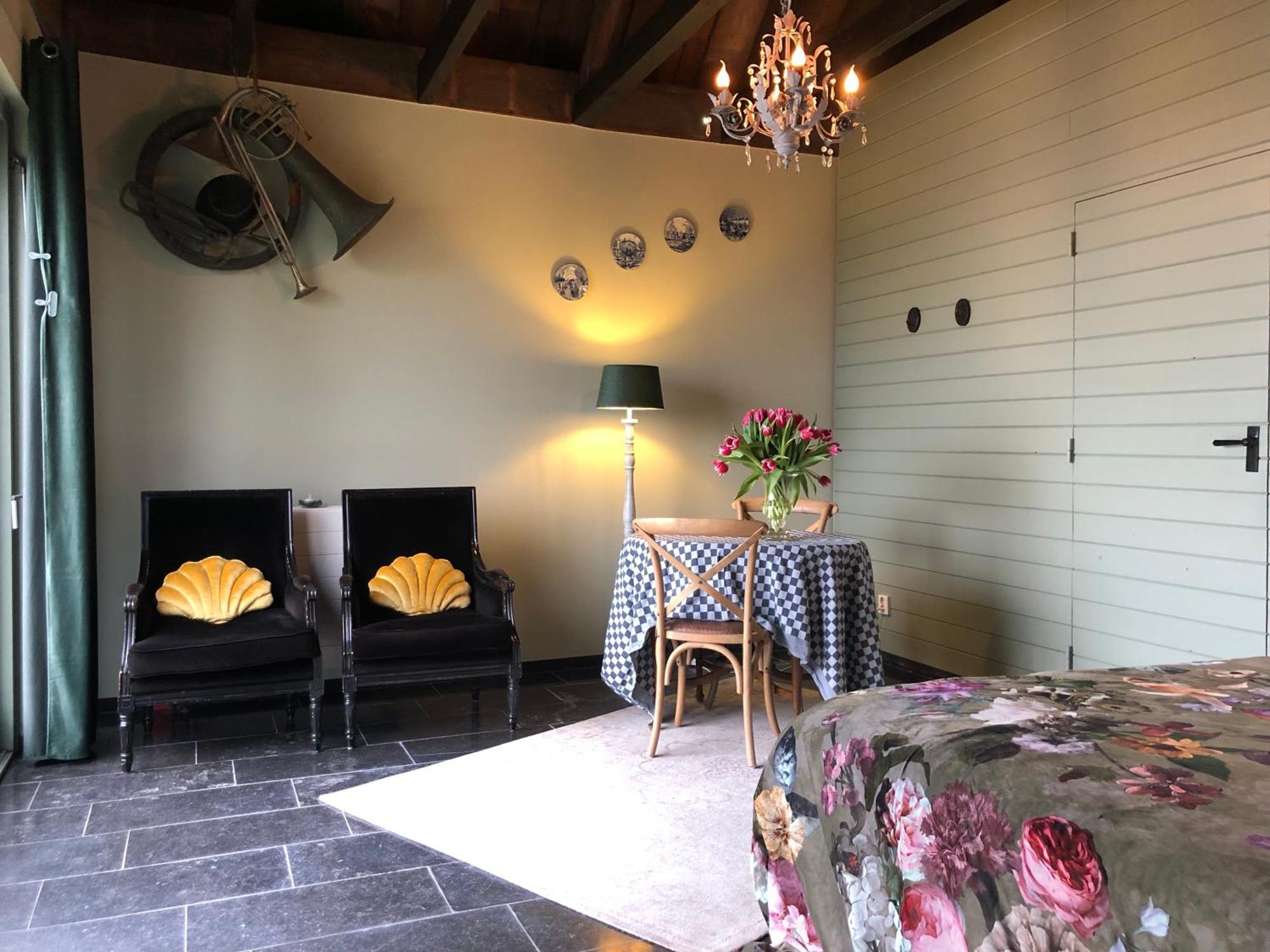 B&B De Beijersche Stee, Logies Aan De Waterkant Stolwijk Bagian luar foto